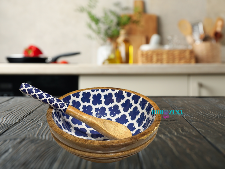 Mango wood serving bowl set