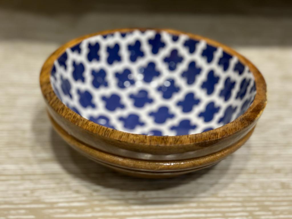 Mango wood serving bowl set